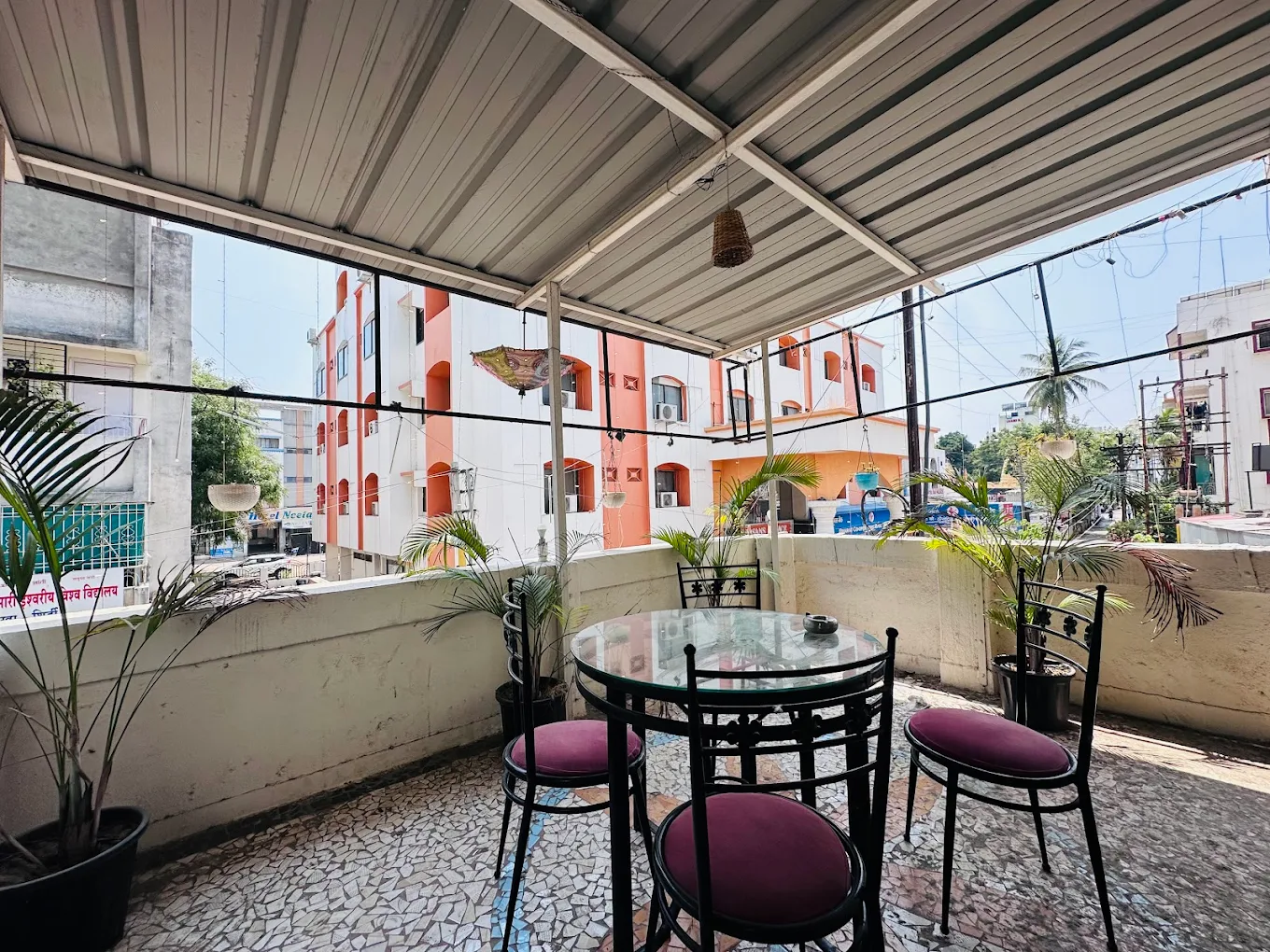 Hotel Sai Village 7